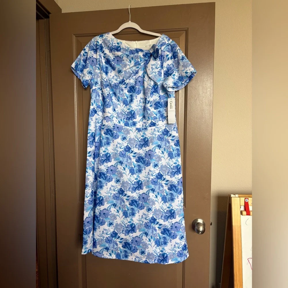 LONDON TIMES COLLEEN IN WATERCOLOR BOUQUET SIZE 14W